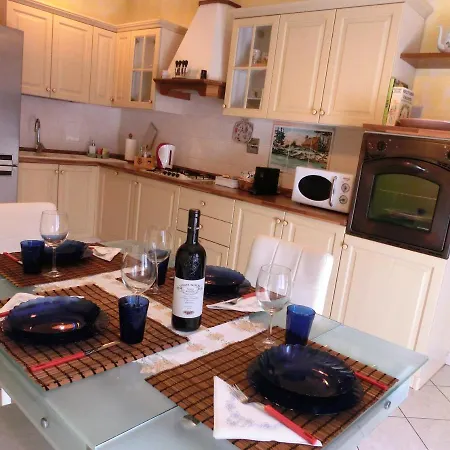 Apartment Casa Di Giada Luminoso A Due Passi Dalla Tramvia Per Firenze Scandicci