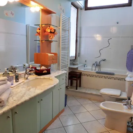 Apartman Casa Di Giada Luminoso A Due Passi Dalla Tramvia Per Firenze *